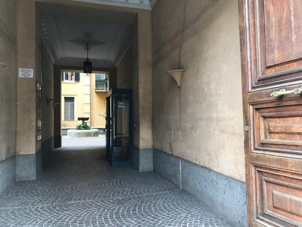 locale di sgombero in vendita a Roma