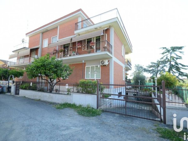 appartamento in vendita a Roma in zona Alessandrino