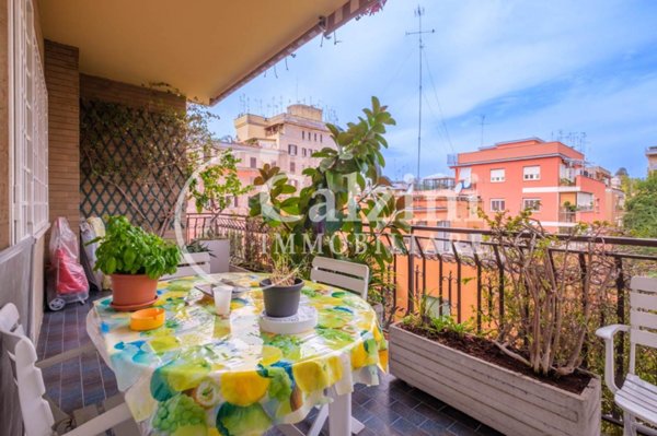 appartamento in vendita a Roma in zona Gianicolense