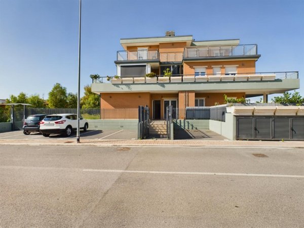 appartamento in vendita a Roma in zona Dragona/Bagnoletto