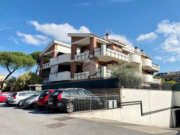 appartamento in vendita a Roma in zona Tor Vergata/Torrenova