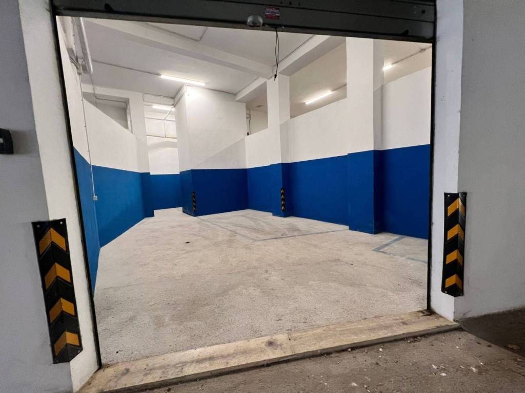 casa indipendente in vendita a Roma in zona Tuscolano