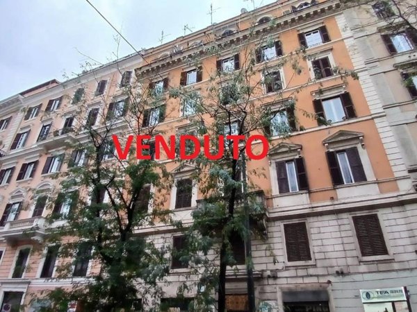 appartamento in vendita a Roma in zona Esquilino