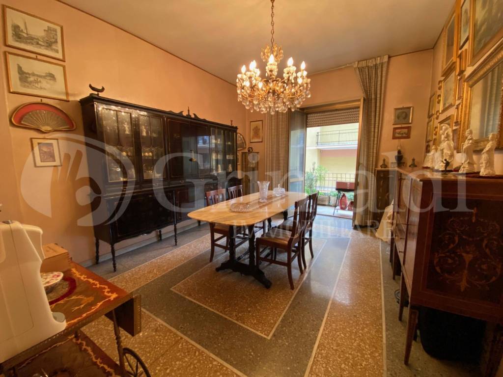 appartamento in vendita a Roma in zona Gianicolense