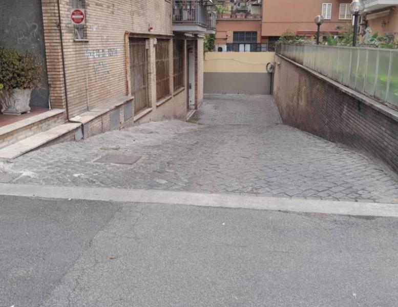 appartamento in vendita a Roma in zona Gianicolense