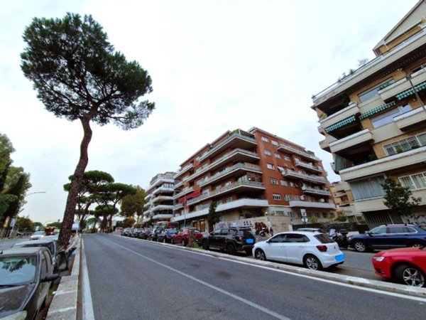 appartamento in vendita a Roma in zona Aurelio