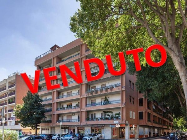 appartamento in vendita a Roma in zona Torrino