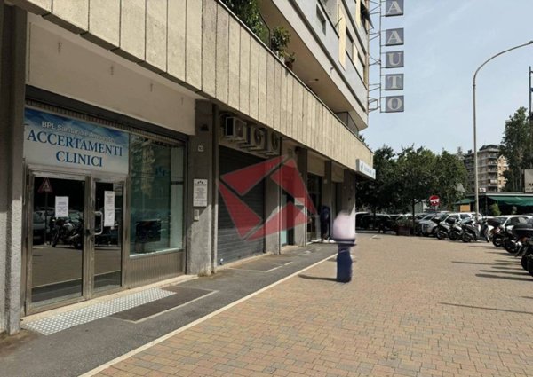quadrivano in vendita a Roma in zona Finocchio