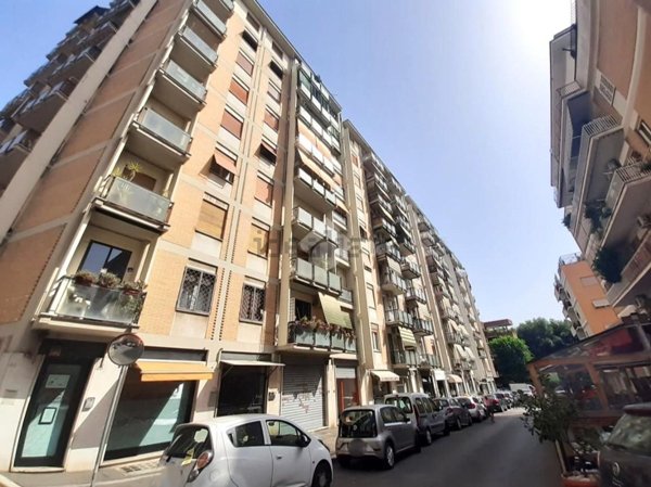 locale commerciale in vendita a Roma in zona Gianicolense