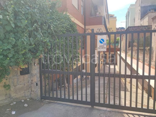 negozio in vendita a Roma in zona Alessandrino