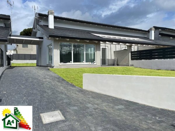 casa indipendente in vendita a Roma in zona Borghesiana