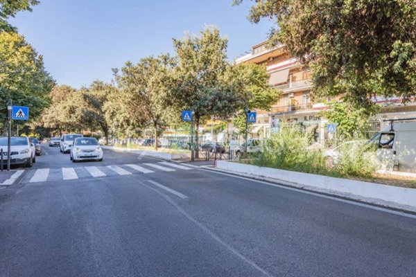 appartamento in vendita a Roma in zona Gianicolense
