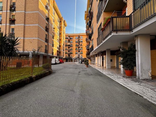 appartamento in vendita a Roma in zona Portuense
