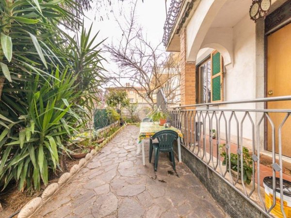 appartamento in vendita a Roma in zona Romanina