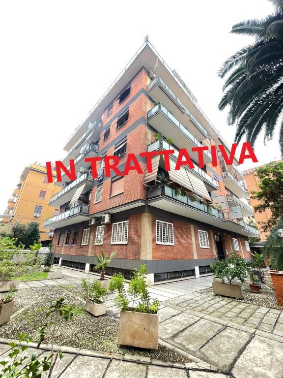 appartamento in vendita a Roma in zona Prenestino-Centocelle