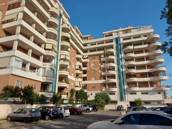 appartamento in vendita a Roma in zona Acilia