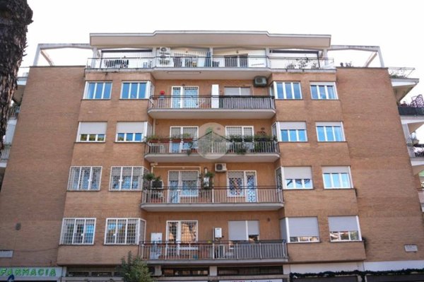 appartamento in vendita a Roma in zona Della Vittoria
