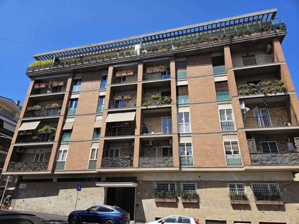 appartamento in vendita a Roma in zona Tor di Quinto