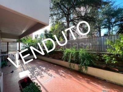 appartamento in vendita a Roma in zona Ardeatino