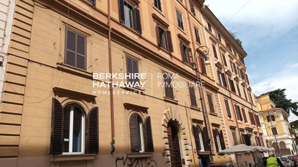 appartamento in vendita a Roma in zona Castro Pretorio