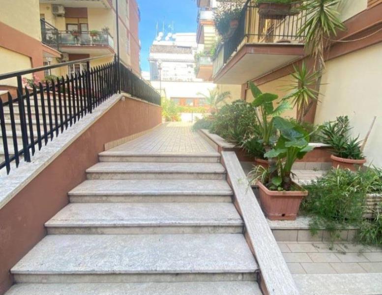 appartamento in vendita a Roma in zona Portuense