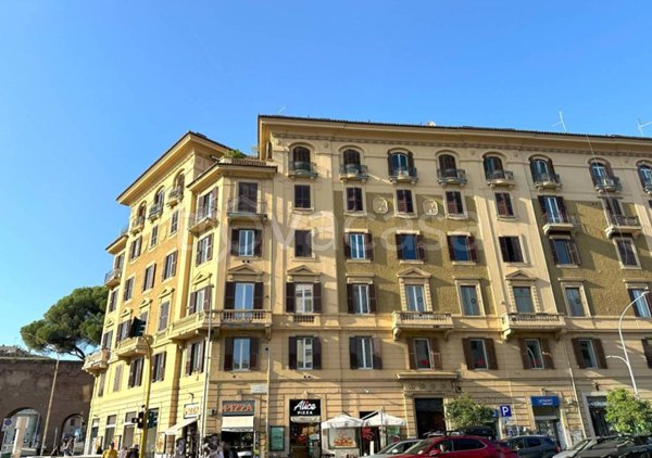 appartamento in vendita a Roma in zona Tuscolano