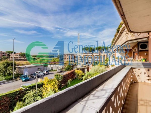 appartamento in vendita a Roma in zona EUR