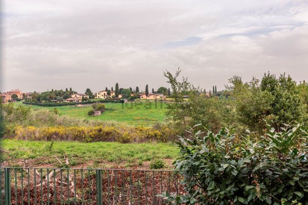 appartamento in vendita a Roma in zona Corviale