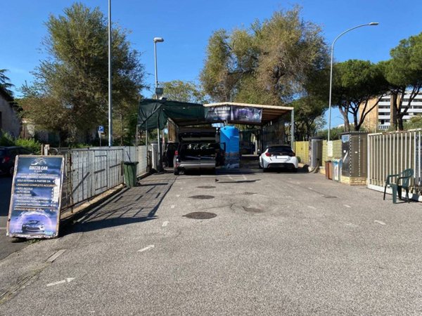 negozio in vendita a Roma in zona Prenestino-Centocelle