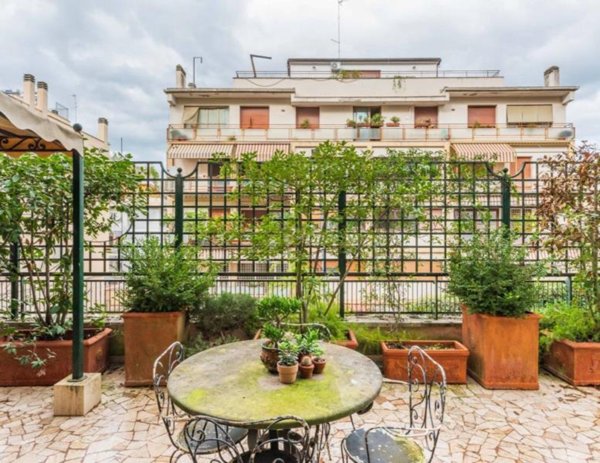 appartamento in vendita a Roma in zona Parioli