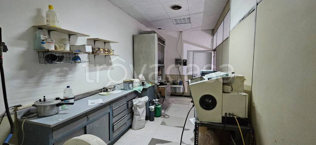 appartamento in vendita a Roma in zona Prenestino-Labicano