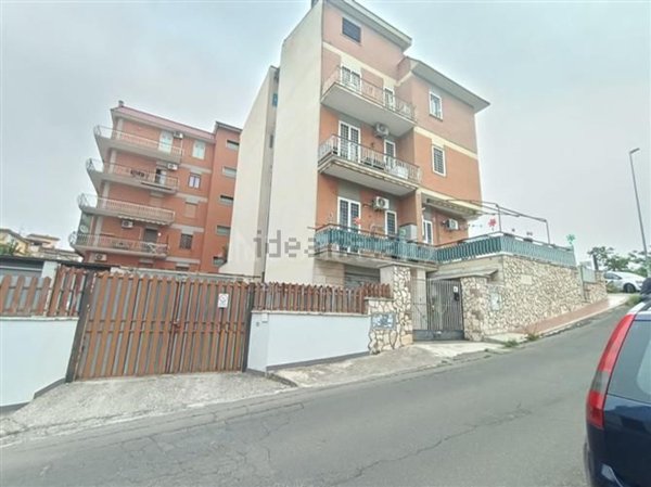 locale di sgombero in vendita a Roma in zona Torre Maura