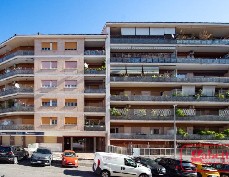 appartamento in vendita a Roma in zona Aurelio