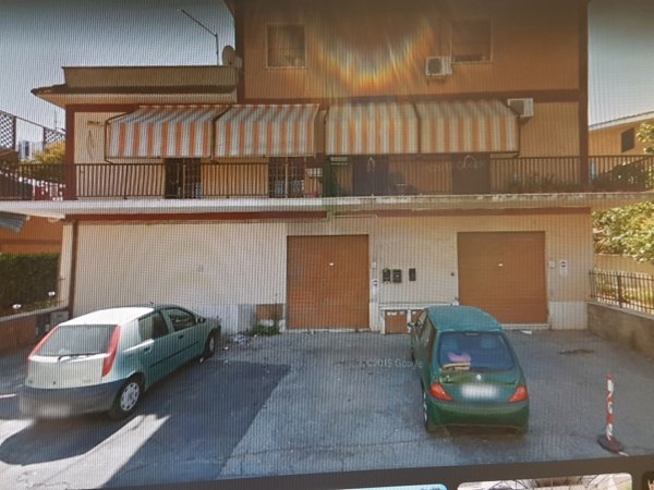 appartamento in vendita a Roma in zona Ostia Antica