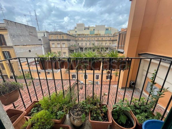 appartamento in vendita a Roma in zona Castro Pretorio