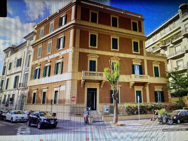 intera palazzina in vendita a Roma