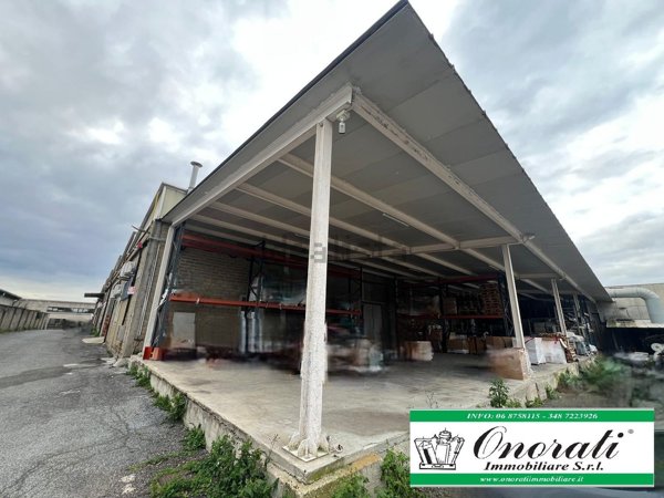 locale di sgombero in vendita a Roma in zona Settecamini