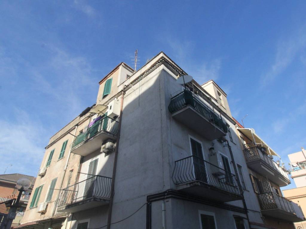 appartamento in vendita a Roma in zona Alessandrino