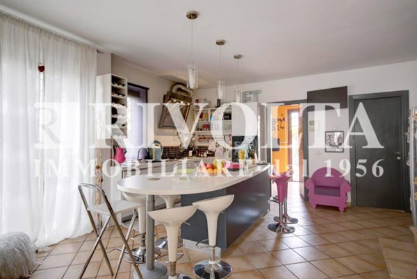 casa indipendente in vendita a Roma in zona Valle Muricana