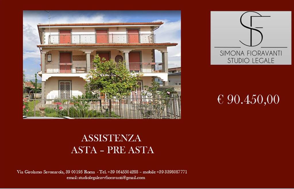 villa in vendita a Roma in zona Lago Regillo