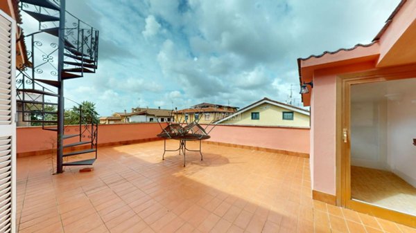 appartamento in vendita a Roma in zona Acilia