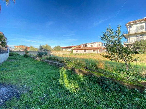 terreno agricolo in vendita a Roma in zona Borghesiana