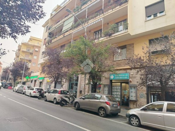 appartamento in vendita a Roma in zona Gianicolense