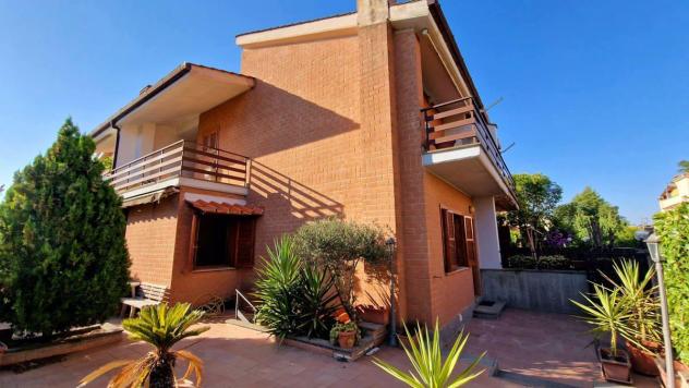 casa indipendente in vendita a Roma in zona Olgiata