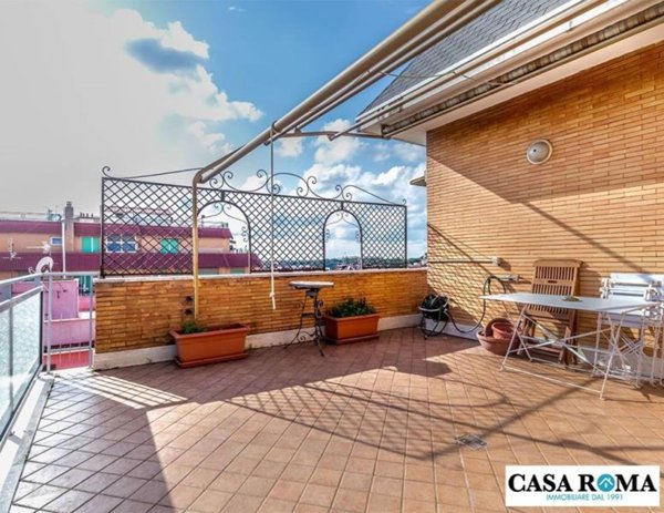 appartamento in vendita a Roma in zona Aurelio