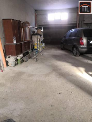 negozio in vendita a Roma in zona Torrino