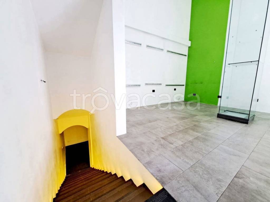 negozio in vendita a Roma in zona Rione Prati