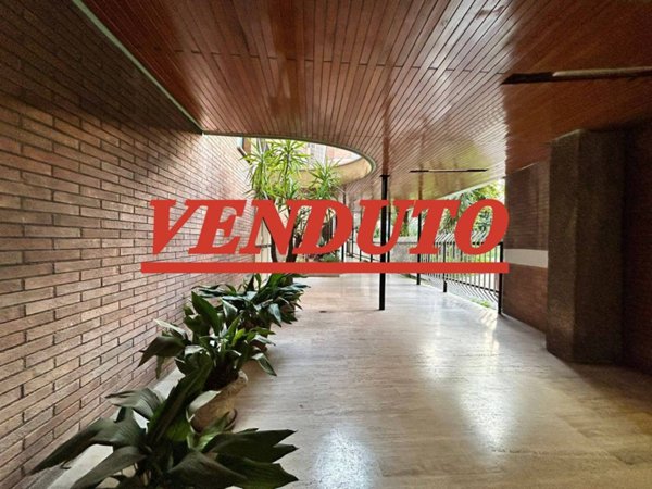 appartamento in vendita a Roma in zona Appio Claudio