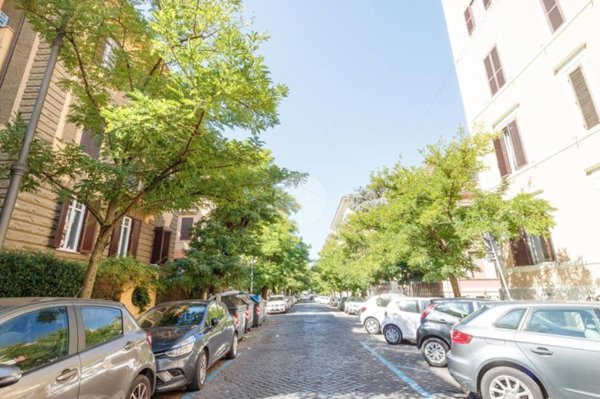 appartamento in vendita a Roma in zona Esquilino