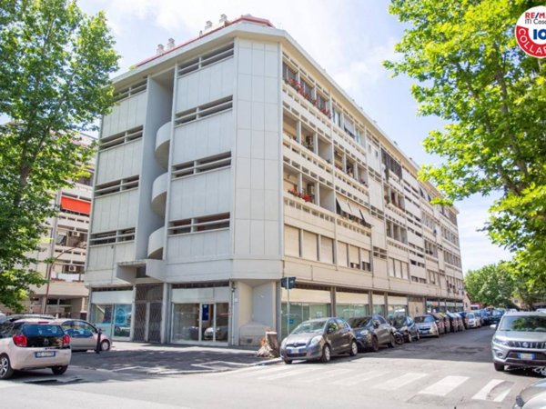 negozio in vendita a Roma in zona Ostia